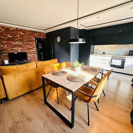 Apartamenty Caloroczne ปุกสค์ ภายนอก รูปภาพ