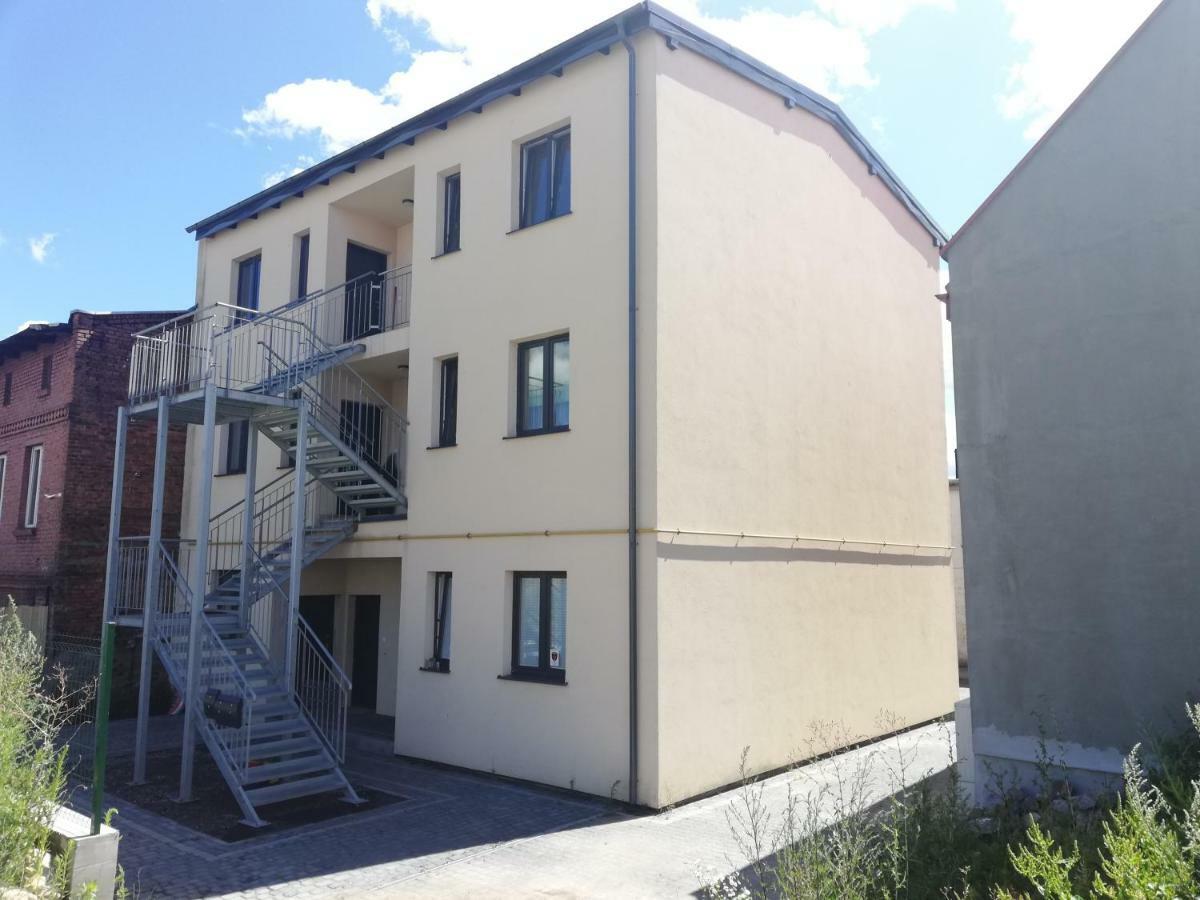 Apartamenty Caloroczne ปุกสค์ ภายนอก รูปภาพ